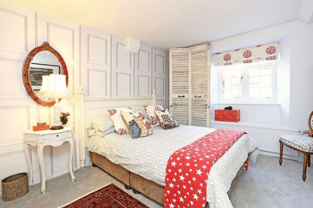  Image of 4 bedroom Property for sale in St. John Street Wells BA5 at 20 St. John Street  Wells, BA5 1SW
