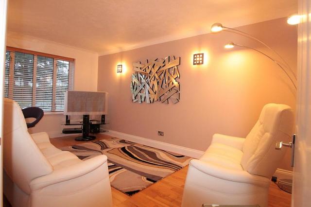  Image of 1 bedroom Flat to rent in Devonshire Road Sutton SM2 at 3-7 Devonshire Road  Sutton, SM2 5HQ