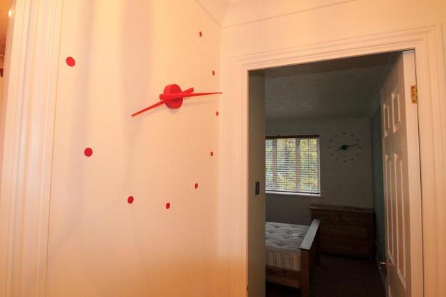  Image of 1 bedroom Flat to rent in Devonshire Road Sutton SM2 at 3-7 Devonshire Road  Sutton, SM2 5HQ