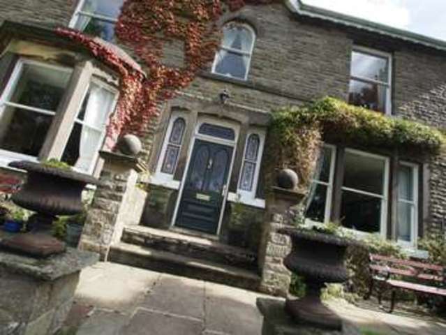  Image of 5 bedroom Detached house for sale in Lower Eaves View Chapel-En-Le-Frith High Peak SK23 at High Peak, SK23 9UA