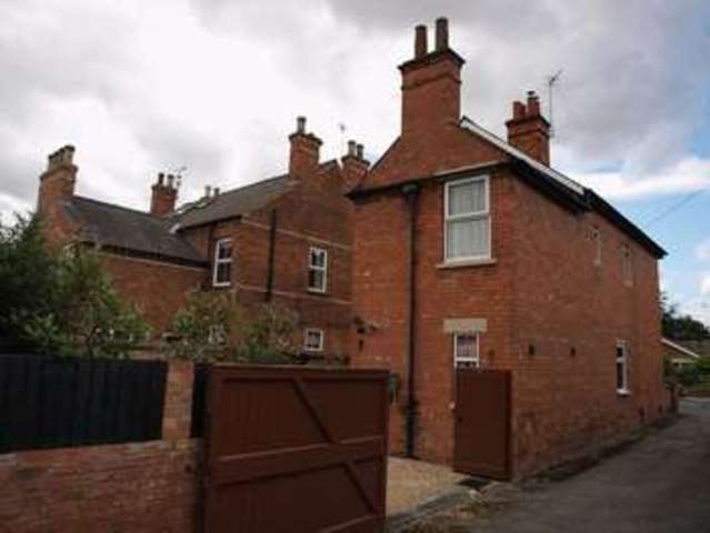  Image of 2 bedroom Detached house for sale in High Street Collingham Newark NG23 at High Street Collingham Newark, NG23 7NG
