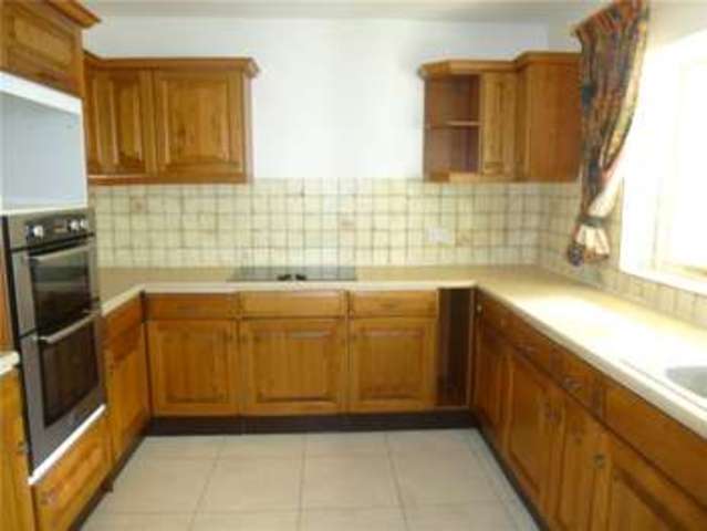  Image of 3 bedroom Apartment for sale in Wells Road Ilkley LS29 at Wells Road Ilkley Ilkley, LS29 9JD