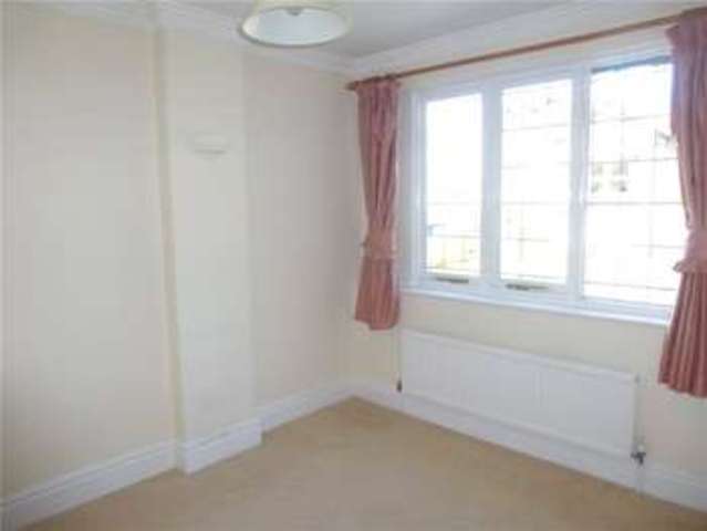  Image of 3 bedroom Apartment for sale in Wells Road Ilkley LS29 at Wells Road Ilkley Ilkley, LS29 9JD