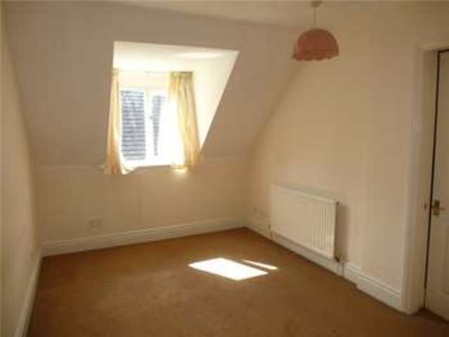  Image of 3 bedroom Apartment for sale in Wells Road Ilkley LS29 at Wells Road Ilkley Ilkley, LS29 9JD