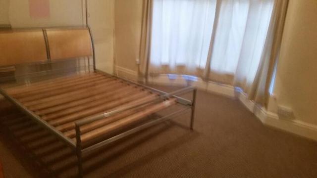  Image of 5 bedroom End of Terrace to rent in Charles Berrington Road Wavertree Liverpool L15 at Wavertree  Liverpool, L15 9HG