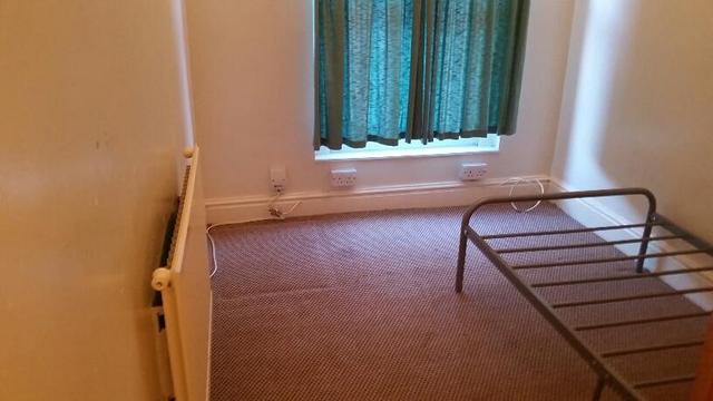  Image of 4 bedroom End of Terrace to rent in Charles Berrington Road Wavertree Liverpool L15 at Wavertree  Liverpool, L15 9HG
