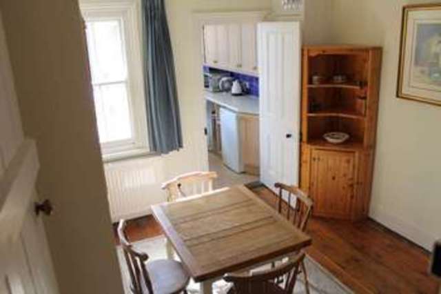  Image of 2 bedroom Terraced house to rent in Charles Street Berkhamsted HP4 at Charles Street  Berkhamsted, HP4 3DG