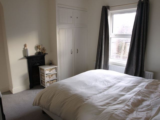  Image of 2 bedroom Terraced house for sale in Charles Street Newark NG24 at Charles Street  Newark, NG24 1RL