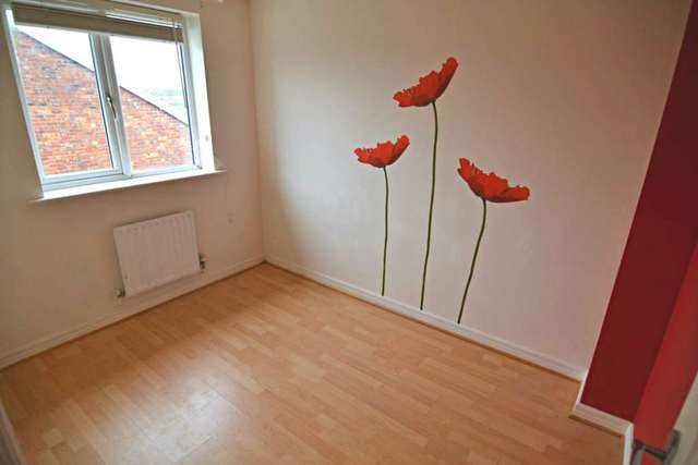  Image of 3 bedroom Semi-Detached house to rent in Charmouth Close Newton-Le-Willows WA12 at Charmouth Close  Newton Le Willows, WA12 0GA