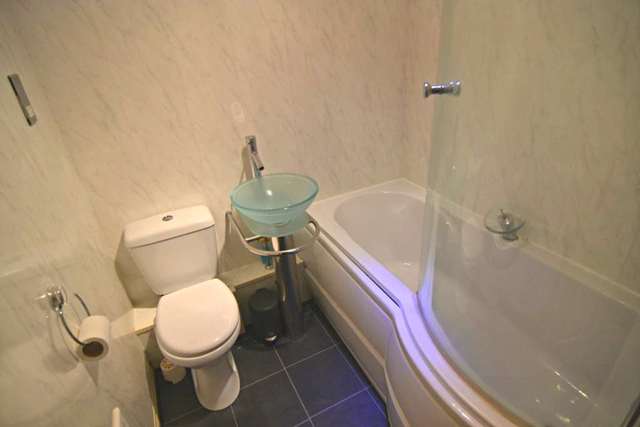  Image of 3 bedroom Semi-Detached house to rent in Charmouth Close Newton-Le-Willows WA12 at Charmouth Close  Newton Le Willows, WA12 0GA