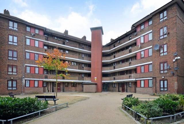  Image of 3 bedroom Flat for sale in Charnwood Street London E5 at Charnwood Street  Clapton, E5 8SL