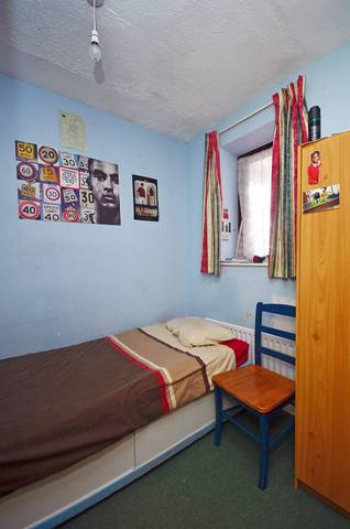  Image of 3 bedroom Flat for sale in Charnwood Street London E5 at Charnwood Street  Clapton, E5 8SL