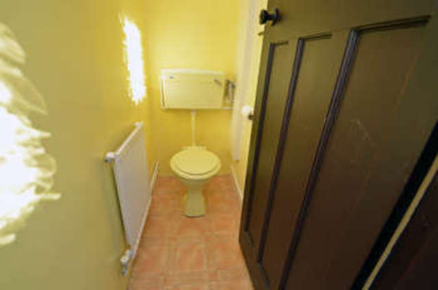  Image of 2 bedroom Semi-Detached house for sale in Charter Road Rugby CV22 at Charter Road, Hillmorton  Rugby, CV22 5HX