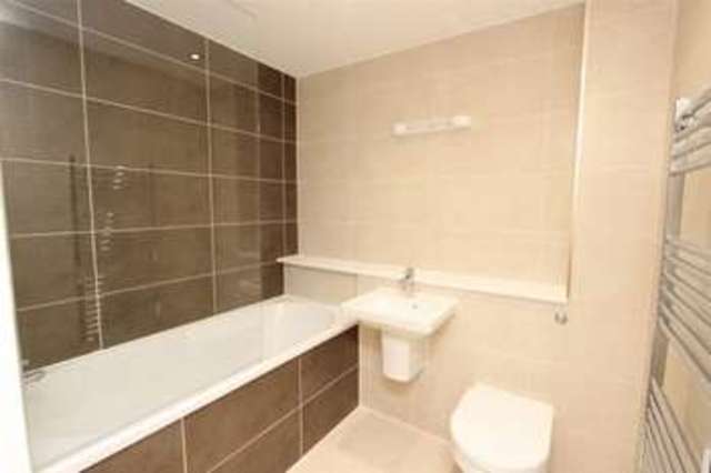  Image of 2 bedroom Flat for sale in Chatsworth Road London E5 at Chatsworth Road  London, E5 0LP