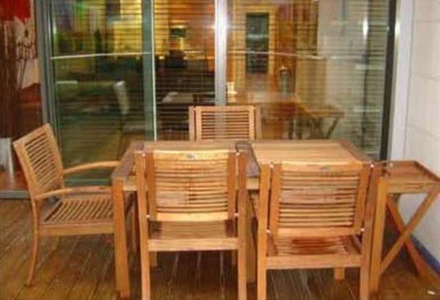  Image of 2 bedroom Apartment to rent in Queenstown Road London SW8 at Queens Town Road Wandsworth Road London, SW8 4NN