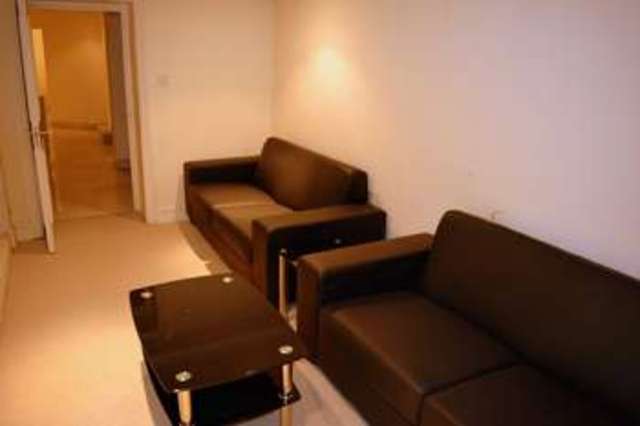  Image of 1 bedroom Flat to rent in Chelsea Manor Street London SW3 at Chelsea Manor Street Chelsea London, SW3 3TS