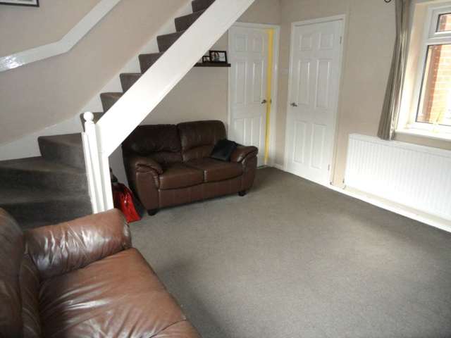  Image of 2 bedroom Semi-Detached house to rent in Cheltenham Drive Newton-Le-Willows WA12 at Cheltenham Drive  Newton Le Willows, WA12 0BB
