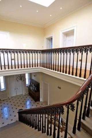  Image of 5 bedroom Detached house for sale in Mathern Road Chepstow NP16 at Chepstow Outskirts  Mathern, NP16 6HX
