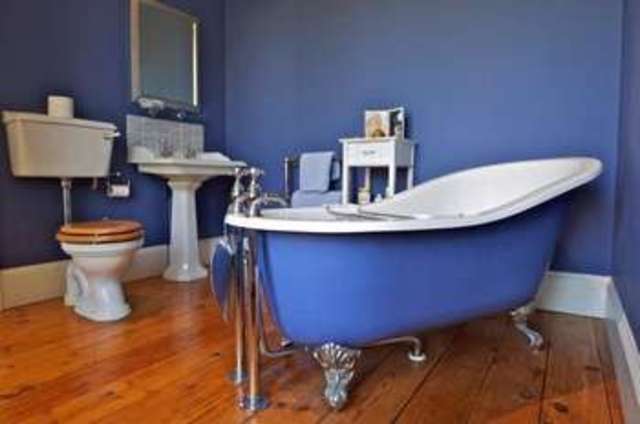  Image of 5 bedroom Detached house for sale in Mathern Road Chepstow NP16 at Chepstow Outskirts  Mathern, NP16 6HX