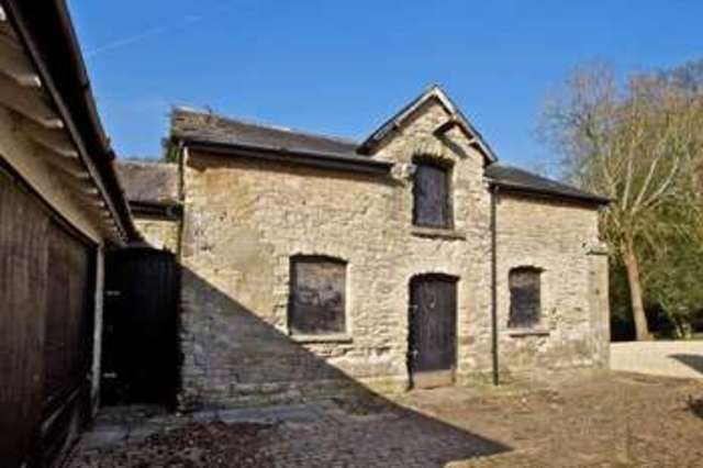  Image of 5 bedroom Detached house for sale in Mathern Road Chepstow NP16 at Chepstow Outskirts  Mathern, NP16 6HX