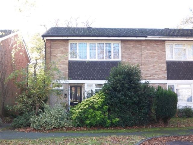  Image of 4 bedroom Terraced house for sale in Cherrywood Avenue Englefield Green Egham TW20 at Cherrywood Avenue Englefield Green Egham, TW20 0TE