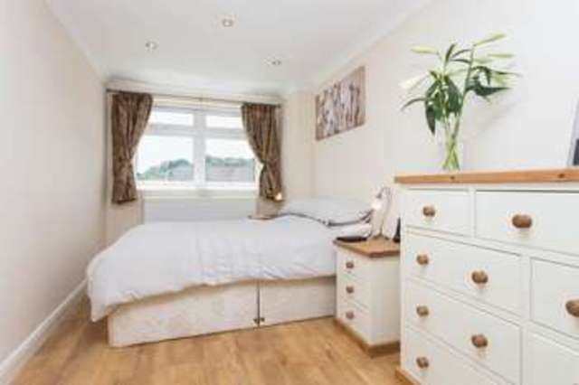  Image of 4 bedroom Detached house for sale in Chervil Close Horndean Waterlooville PO8 at Chervil Close Horndean Waterlooville, PO8 0DZ