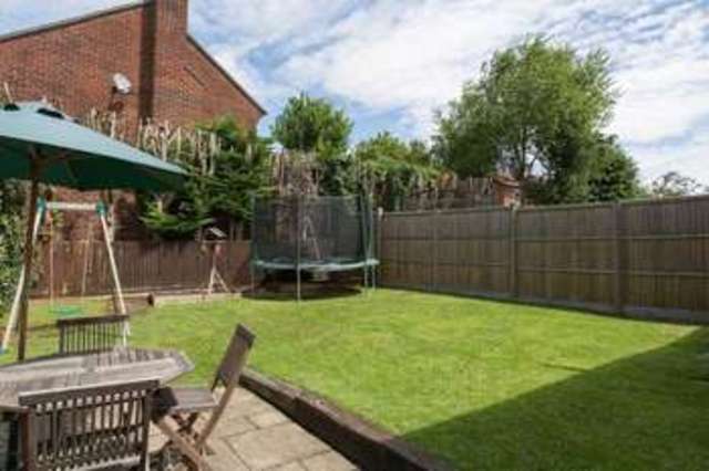 Image of 4 bedroom Detached house for sale in Chervil Close Horndean Waterlooville PO8 at Chervil Close Horndean Waterlooville, PO8 0DZ
