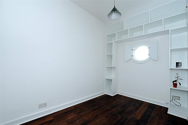  Image of 2 bedroom Detached house to rent in Cheshire Street London E2 at London  Bethnal Green, E2 6EH