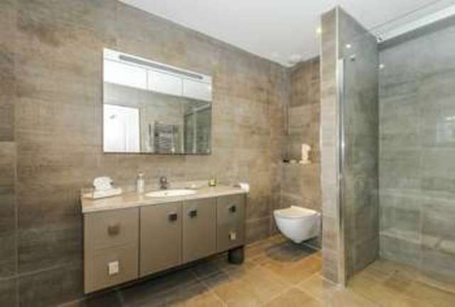  Image of 4 bedroom Detached house for sale in Chess Hill Loudwater Rickmansworth WD3 at Loudwater  Rickmansworth, WD3 4HS