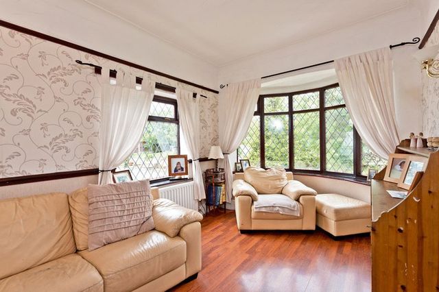  Image of 2 bedroom Detached house for sale in Chester Road Preston Brook Runcorn WA7 at Chester Road Preston Brook Runcorn, WA7 3BD