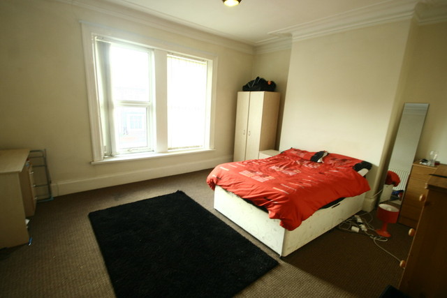  Image of 4 bedroom House Share to rent in Chillingham Road Heaton Newcastle upon Tyne NE6 at Chillingham Road Heaton Newcastle Upon Tyne, NE6 5BU