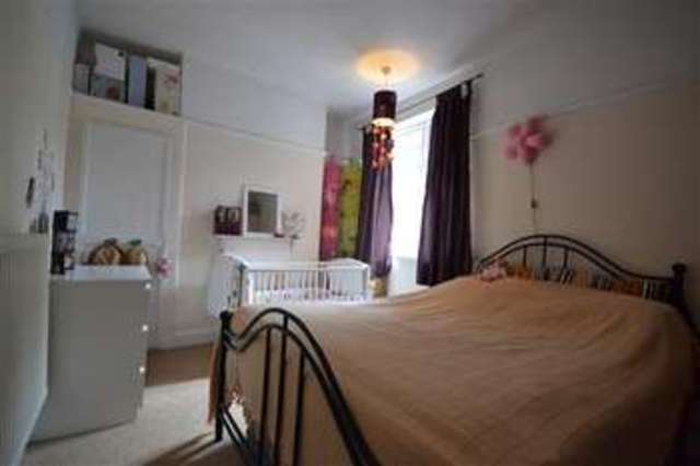  Image of 2 bedroom Maisonette for sale in Christchurch Avenue Wealdstone Harrow HA3 at Wealdstone, HA3 5BA