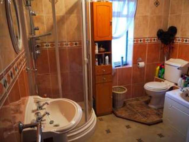  Image of 4 bedroom Semi-Detached house for sale in Drax Drax Selby YO8 at Newland North Yorkshire, YO8 8PW