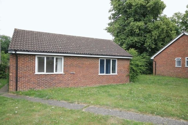 Image of 2 bedroom Detached house to rent in Church Road Bookham Leatherhead KT23 at Church Road Bookham Leatherhead, KT23 3ES