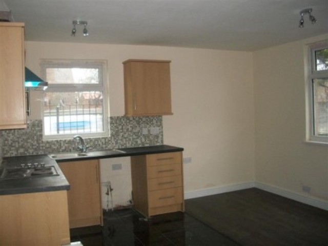  Image of 1 bedroom Flat to rent in Church Road Stanley Liverpool L13 at Old Swan  Liverpool, L13 2AU