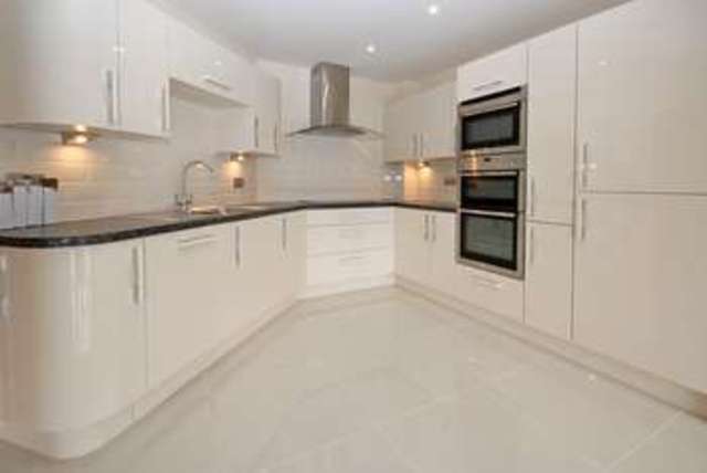  Image of 3 bedroom Apartment for sale in Church Road Southbourne Bournemouth BH6 at Church Road Southbourne Bournemouth, BH6 4AS