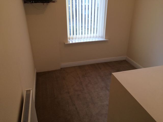  Image of 3 bedroom Terraced house to rent in Church Street Crosland Moor Huddersfield HD4 at Church Street Crosland Moor Huddersfield, HD4 5DQ