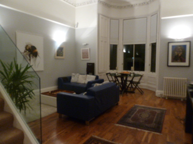  Image of 4 bedroom Flat to rent in Clairmont Gardens Glasgow G3 at Park Glasgow Glasgow, G3 7LW