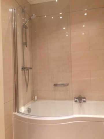 Image of 4 bedroom Flat to rent in Clairmont Gardens Glasgow G3 at Park Glasgow Glasgow, G3 7LW