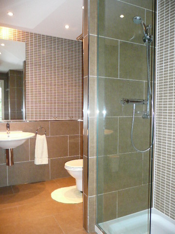  Image of 4 bedroom Flat to rent in Clairmont Gardens Glasgow G3 at Park Glasgow Glasgow, G3 7LW