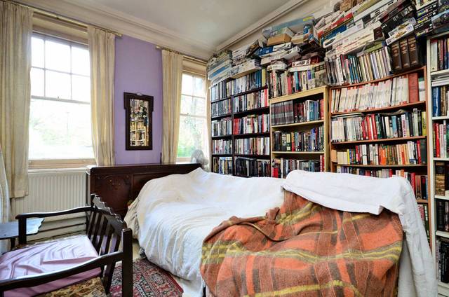  Image of 2 bedroom Flat for sale in Clapton Common London E5 at Clapton Common  Upper Clapton, E5 9AA