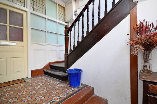  Image of 2 bedroom Flat for sale in Clapton Common London E5 at Clapton Common  Upper Clapton, E5 9AA