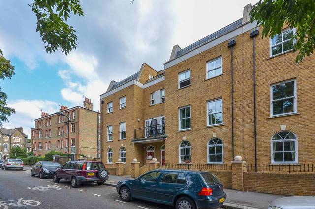  Image of 1 bedroom Flat to rent in Clapton Square London E5 at Clapton Square  Lower Clapton, E5 8HE