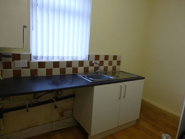  Image of 3 bedroom Terraced house to rent in Clare Road Bootle L20 at Clare Road  Bootle, L20 9NA