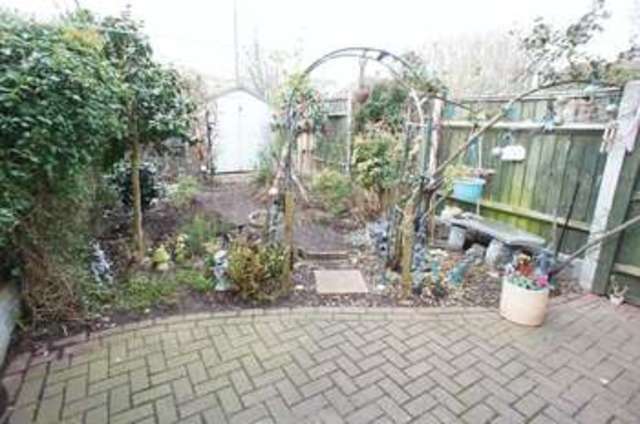  Image of 2 bedroom Terraced house for sale in Claremont Close Westcliff-on-Sea SS0 at Claremont Close  Westcliff-On-Sea, SS0 7UA