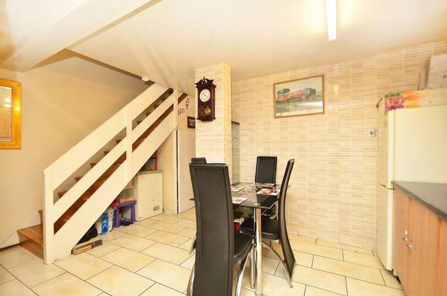  Image of 3 bedroom Flat for sale in Clarence Road London E5 at Clarence Road, Lower Clapton  Lower Clapton, E5 8DX