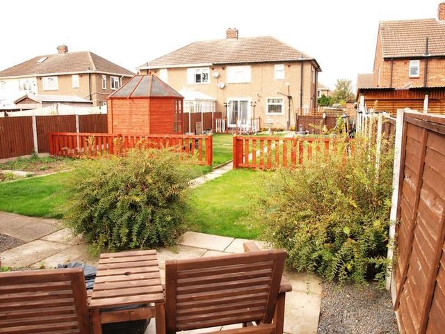  Image of 3 bedroom Semi-Detached house for sale in Clarke Avenue Newark NG24 at Clarke Avenue  Newark, NG24 4NY