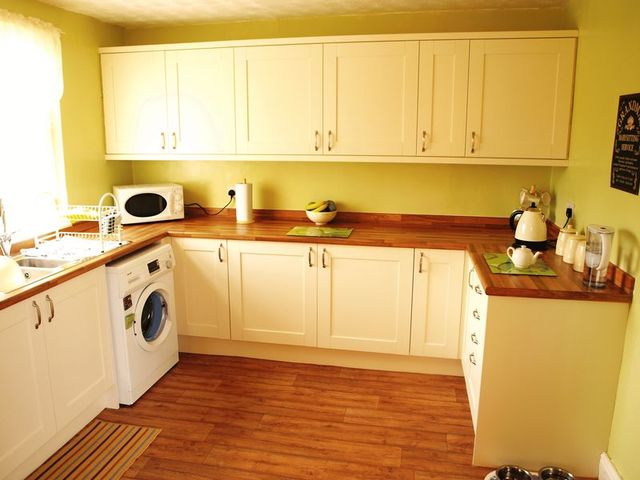  Image of 3 bedroom Semi-Detached house for sale in Clarke Avenue Newark NG24 at Clarke Avenue  Newark, NG24 4NY