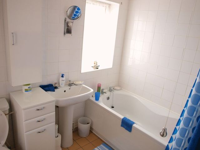  Image of 3 bedroom Semi-Detached house for sale in Clarke Avenue Newark NG24 at Clarke Avenue  Newark, NG24 4NY