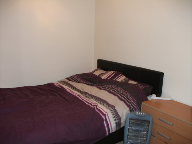  Image of 3 bedroom Apartment to rent in Claude Road Cardiff CF24 at Claude Road  Cardiff, CF24 3QB